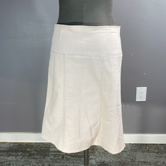 Serged stretchy casual skirt in light peachy pink large - Picture 3 of 12